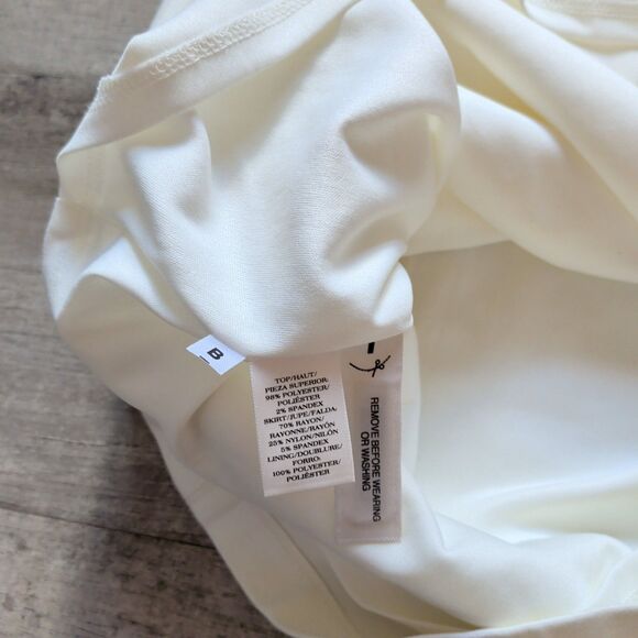 Ann Taylor Zip Front Short Sleeve Dress Size 2 Petite NWT Antique White Color - Picture 11 of 11